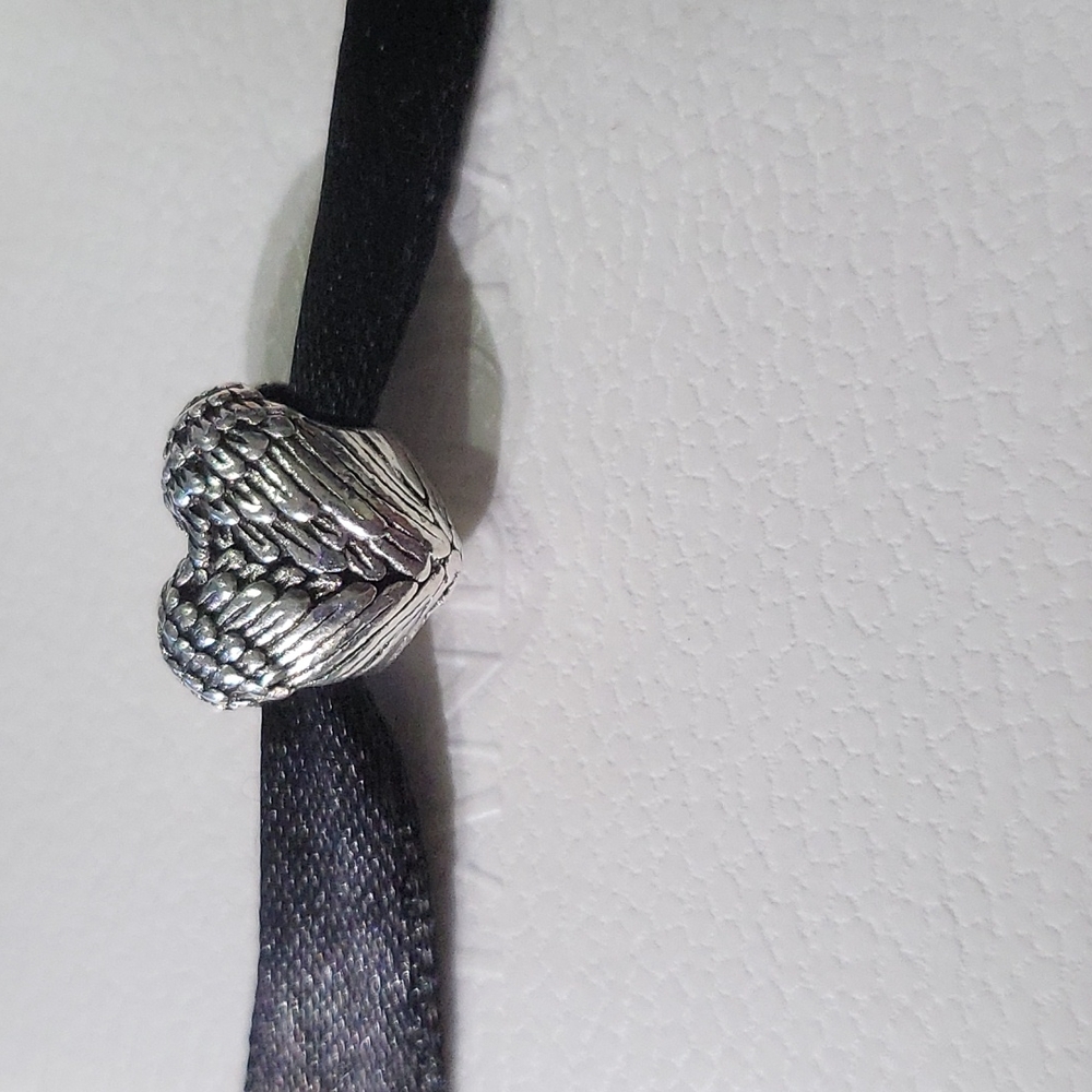 ‼️ Retired‼️ Angelic Feathers